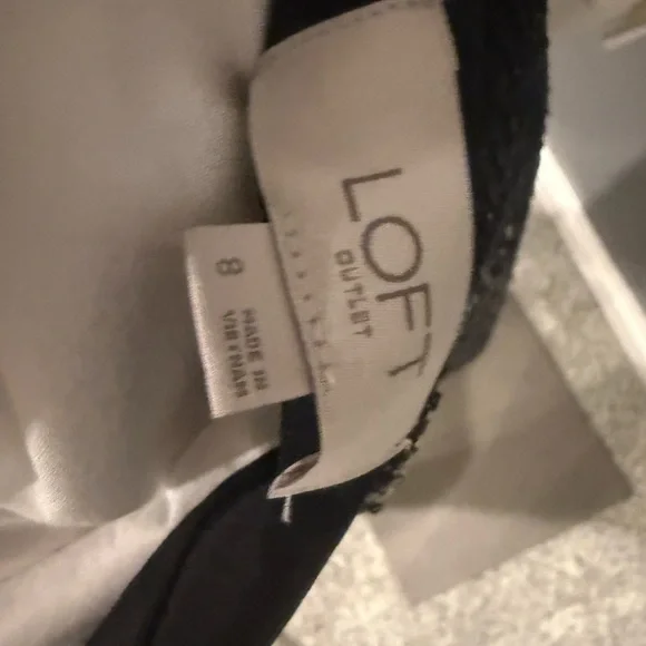 LOFT Black Sequin Skirt - Picture 3 of 3